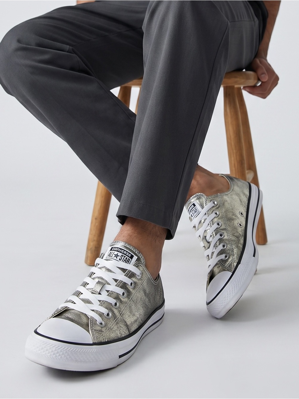 Converse All Star Ox metallic low top sneakers. Size 10 GUC